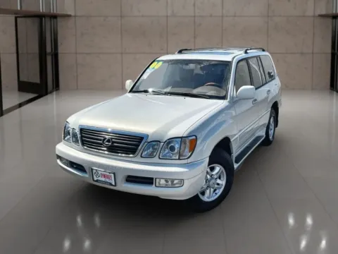 White 2000 Lexus LX 470 Sport Utility 4D for sale in Dallas, OR