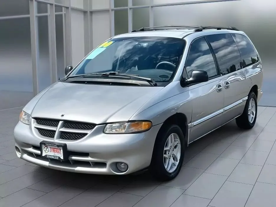 2000 Dodge Grand Caravan Passenger SE Minivan 4D for sale in Dallas, OR