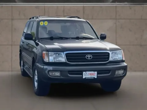 Another view of 2000 Toyota Land Cruiser Sport Utility 4D for sale in Dallas, OR at Synergize Auto LLC