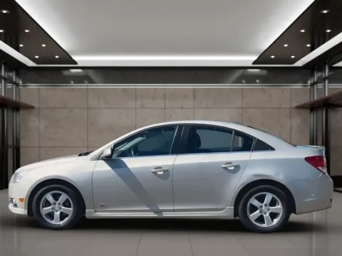 More photos of 2013 Chevrolet Cruze LT Sedan 4D at Synergize Auto LLC, OR