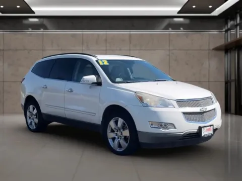 Photos of 2012 Chevrolet Traverse LTZ Sport Utility 4D for sale in Dallas, OR at Synergize Auto LLC