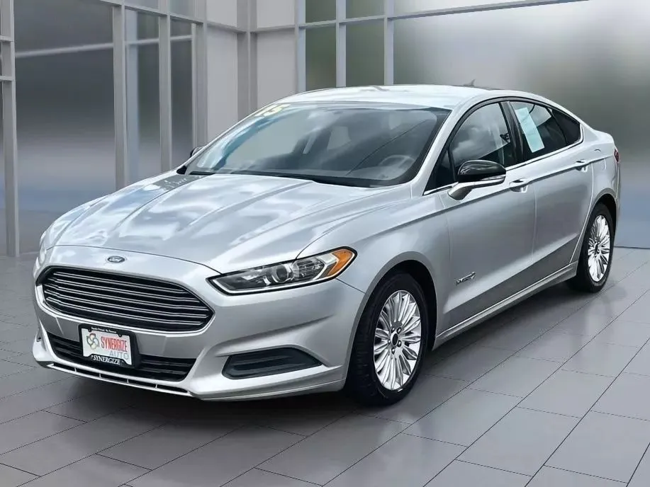 2015 Ford Fusion SE Hybrid Sedan 4D for sale in Dallas, OR