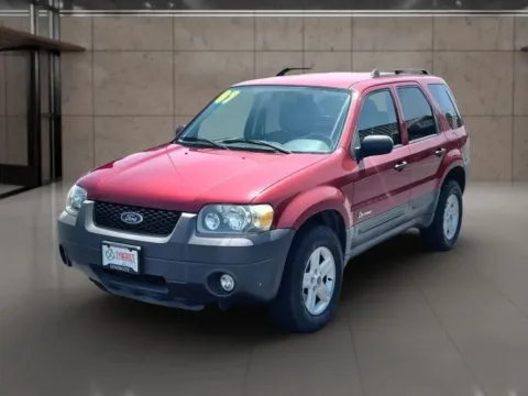 Red 2007 Ford Escape Hybrid Sport Utility 4D for sale in Dallas, OR