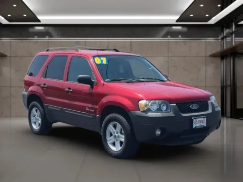 Photos of 2007 Ford Escape Hybrid Sport Utility 4D for sale in Dallas, OR at Synergize Auto LLC