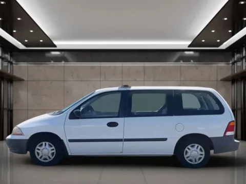 More photos of 2000 Ford Windstar Cargo Minivan at Synergize Auto LLC, OR