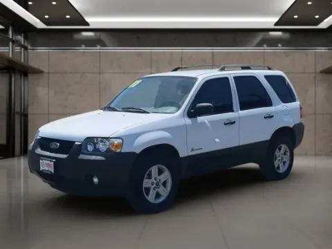 More photos of 2007 Ford Escape Hybrid Sport Utility 4D at Synergize Auto LLC, OR