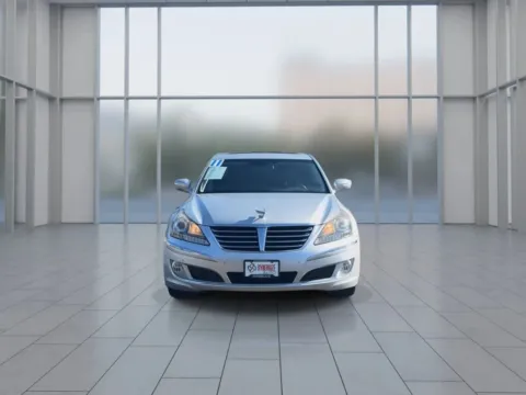 Another view of 2011 Hyundai Equus Signature Sedan 4D for sale in Dallas, OR at Synergize Auto LLC