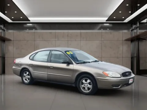 Photos of 2005 Ford Taurus SE Sedan 4D for sale in Dallas, OR at Synergize Auto LLC
