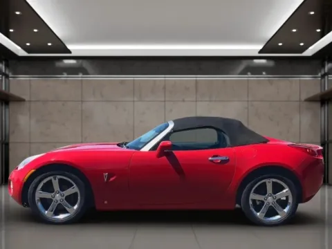 More photos of 2007 Pontiac Solstice Convertible 2D at Synergize Auto LLC, OR