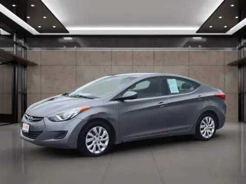 More photos of 2012 Hyundai Elantra GLS Sedan 4D at Synergize Auto LLC, OR