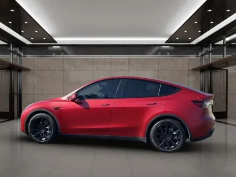 More photos of 2021 Tesla Model Y Long Range Sport Utility 4D at Synergize Auto LLC, OR