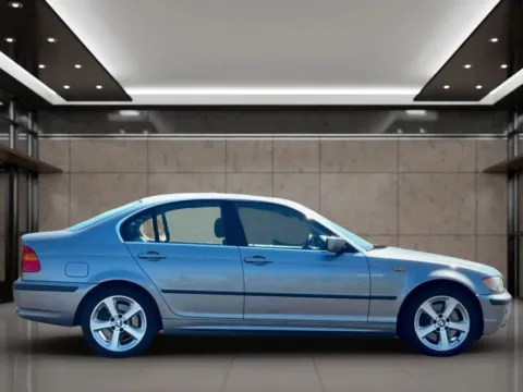 More photos of 2004 BMW 3 Series 330xi Sedan 4D at Synergize Auto LLC, OR