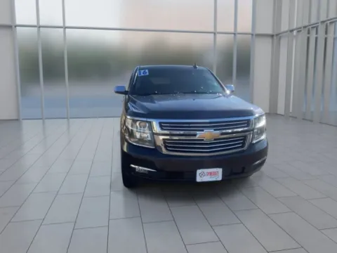 Another view of 2016 Chevrolet Suburban LTZ Sport Utility 4D for sale in Dallas, OR at Synergize Auto LLC
