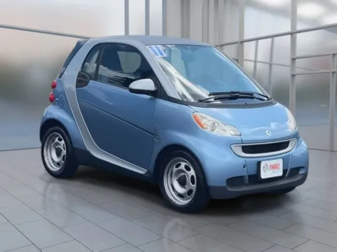 Photos of 2011 smart fortwo Pure Hatchback Coupe 2D for sale in Dallas, OR at Synergize Auto LLC