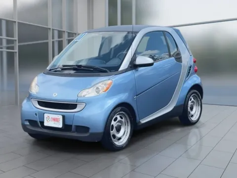 More photos of 2011 smart fortwo Pure Hatchback Coupe 2D at Synergize Auto LLC, OR
