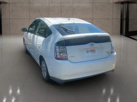 More photos of 2005 Toyota Prius Hatchback 4D at Synergize Auto LLC, OR