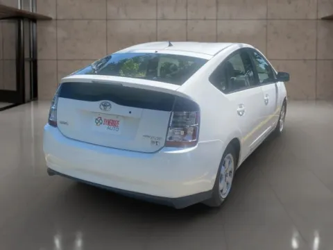 More photos of 2005 Toyota Prius Hatchback 4D at Synergize Auto LLC, OR