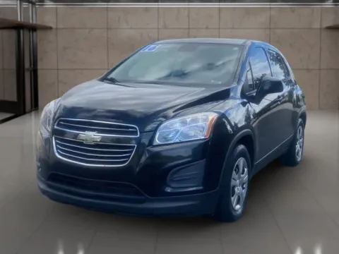 Black 2016 Chevrolet Trax LS Sport Utility 4D for sale in Dallas, OR