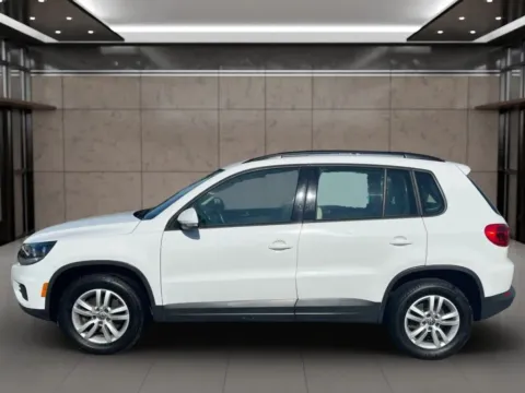 Photos of 2017 Volkswagen Tiguan Limited 2.0T 4Motion Sport Utility 4D for sale in Dallas, OR at Synergize Auto LLC