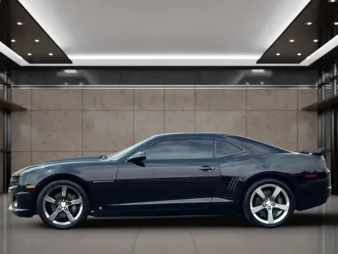 Photos of 2010 Chevrolet Camaro SS Coupe 2D for sale in Dallas, OR at Synergize Auto LLC
