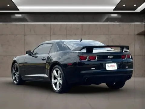 Another view of 2010 Chevrolet Camaro SS Coupe 2D for sale in Dallas, OR at Synergize Auto LLC