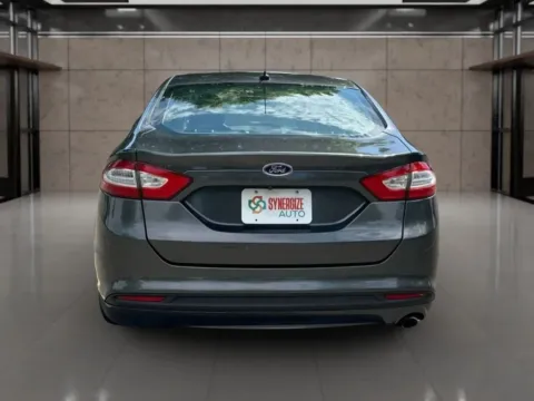 Another view of 2016 Ford Fusion SE Sedan 4D for sale in Dallas, OR at Synergize Auto LLC