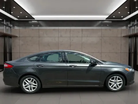More photos of 2016 Ford Fusion SE Sedan 4D at Synergize Auto LLC, OR