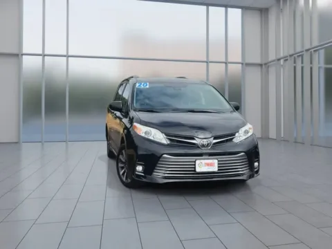 Another view of 2020 Toyota Sienna XLE Premium Minivan 4D for sale in Dallas, OR at Synergize Auto LLC