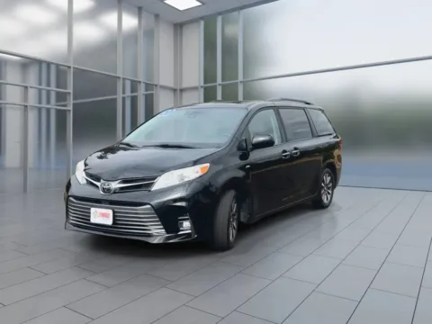 More photos of 2020 Toyota Sienna XLE Premium Minivan 4D at Synergize Auto LLC, OR