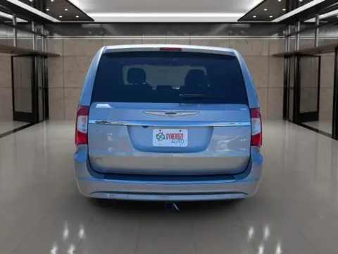 More photos of 2016 Chrysler Town & Country Touring Minivan 4D at Synergize Auto LLC, OR