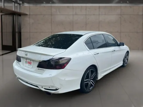 More photos of 2016 Honda Accord Sport Sedan 4D at Synergize Auto LLC, OR