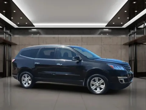 Photos of 2013 CHEVROLET TRAVERSE 1LT 4 DOOR SUV 3.6L V6 for sale in Dallas, OR at Synergize Auto LLC
