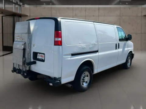 More photos of 2021 Chevrolet Express 3500 Cargo Regular Van 3D at Synergize Auto LLC, OR