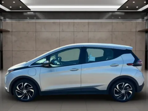 Photos of 2023 Chevrolet Bolt EV 2LT Hatchback 4D for sale in Dallas, OR at Synergize Auto LLC