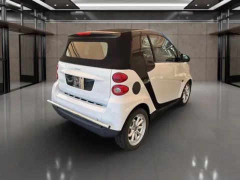 More photos of 2009 smart fortwo BRABUS Cabriolet 2D at Synergize Auto LLC, OR