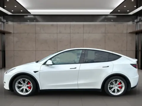 Photos of 2021 Tesla Model Y Performance Sport Utility 4D for sale in Dallas, OR at Synergize Auto LLC