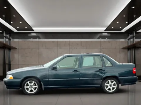 Photos of 1998 Volvo S70 GLT Sedan 4D for sale in Dallas, OR at Synergize Auto LLC