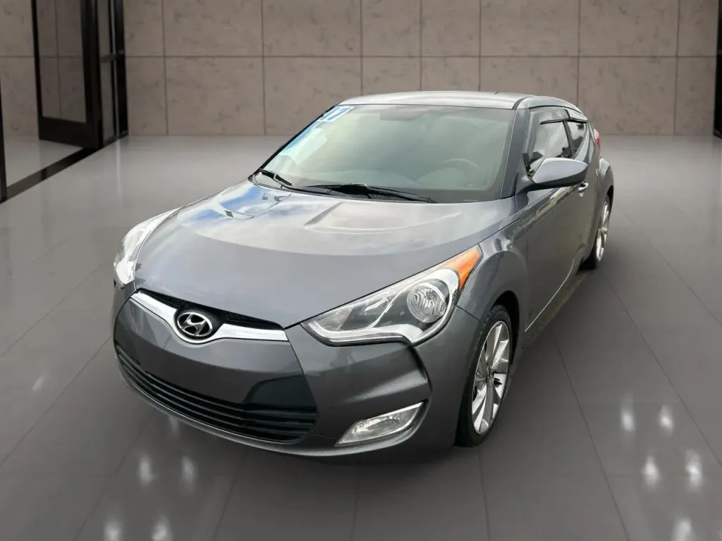 2017 Hyundai Veloster Coupe 3D for sale in Dallas, OR