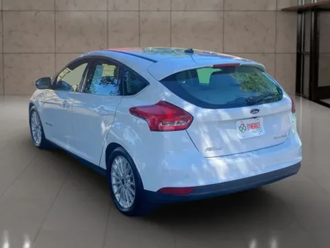 Another view of 2017 Ford Focus Electric Hatchback 4D for sale in Dallas, OR at Synergize Auto LLC