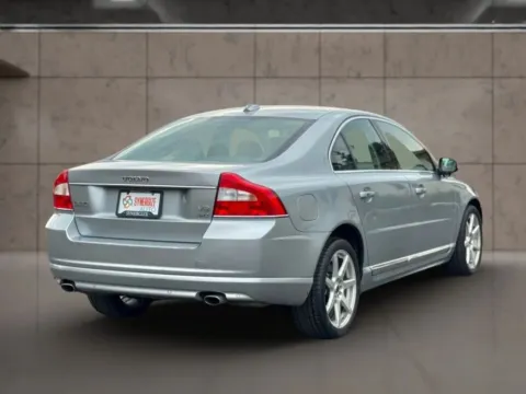 More photos of 2008 Volvo S80 4.4L Sedan 4D at Synergize Auto LLC, OR