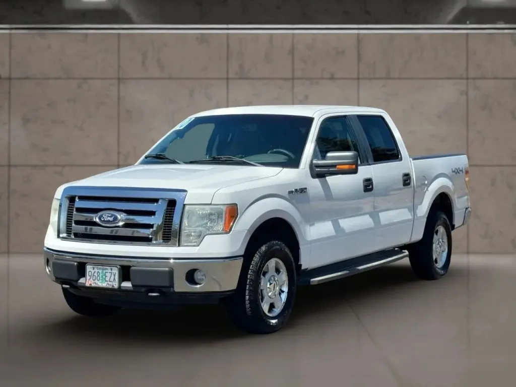 Black 2010 Ford F-150 SuperCrew Cab XL Pickup 4D 6 1/2 ft for sale in Dallas, OR