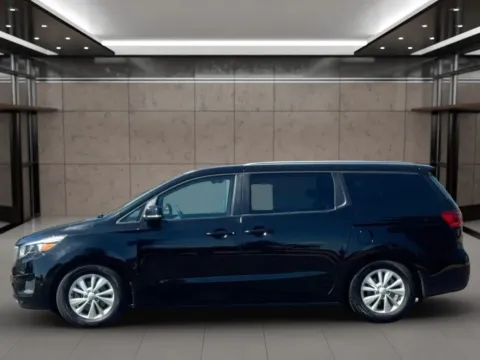 Photos of 2018 Kia Sedona LX Minivan 4D for sale in Dallas, OR at Synergize Auto LLC