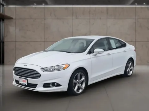 More photos of 2013 Ford Fusion SE Sedan 4D at Synergize Auto LLC, OR