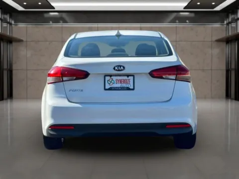 More photos of 2018 Kia Forte LX Sedan 4D at Synergize Auto LLC, OR