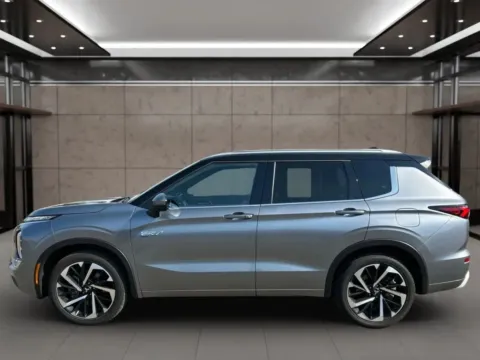 Photos of 2024 Mitsubishi Outlander PHEV SEL Black Edition Sport Utility 4D for sale in Dallas, OR at Synergize Auto LLC
