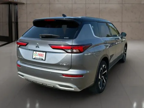 More photos of 2024 Mitsubishi Outlander PHEV SEL Black Edition Sport Utility 4D at Synergize Auto LLC, OR