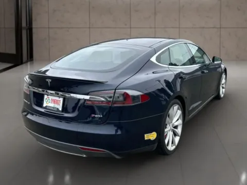 More photos of 2014 Tesla Model S P85 Sedan 4D at Synergize Auto LLC, OR