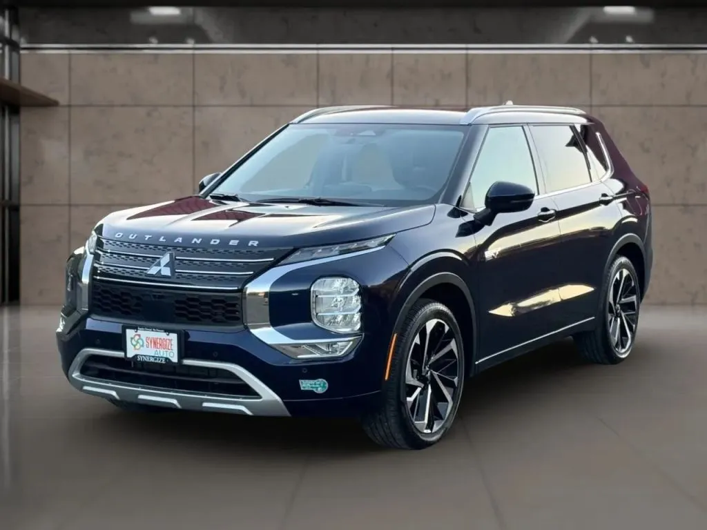 Silver 2024 Mitsubishi Outlander PHEV SEL Black Edition Sport Utility 4D for sale in Dallas, OR