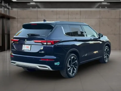 More photos of 2024 Mitsubishi Outlander PHEV SEL Black Edition Sport Utility 4D at Synergize Auto LLC, OR