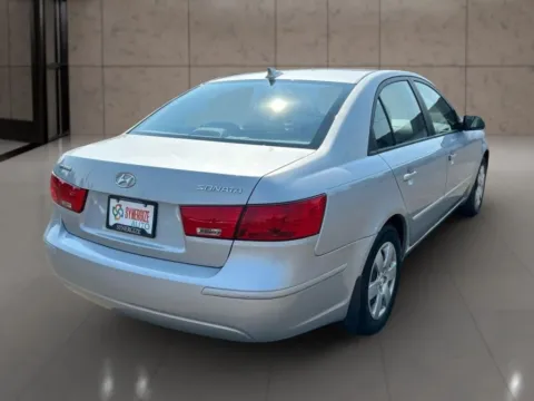 More photos of 2010 Hyundai Sonata GLS Sedan 4D at Synergize Auto LLC, OR